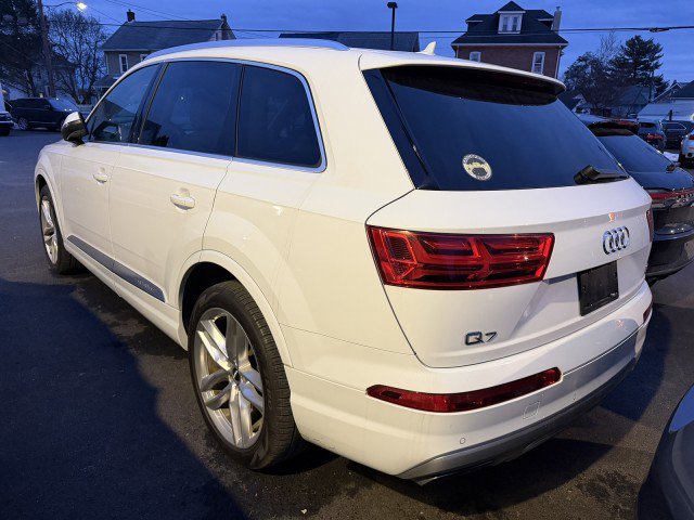 Used 2018 Audi Q7 3.0T Prestige image 3