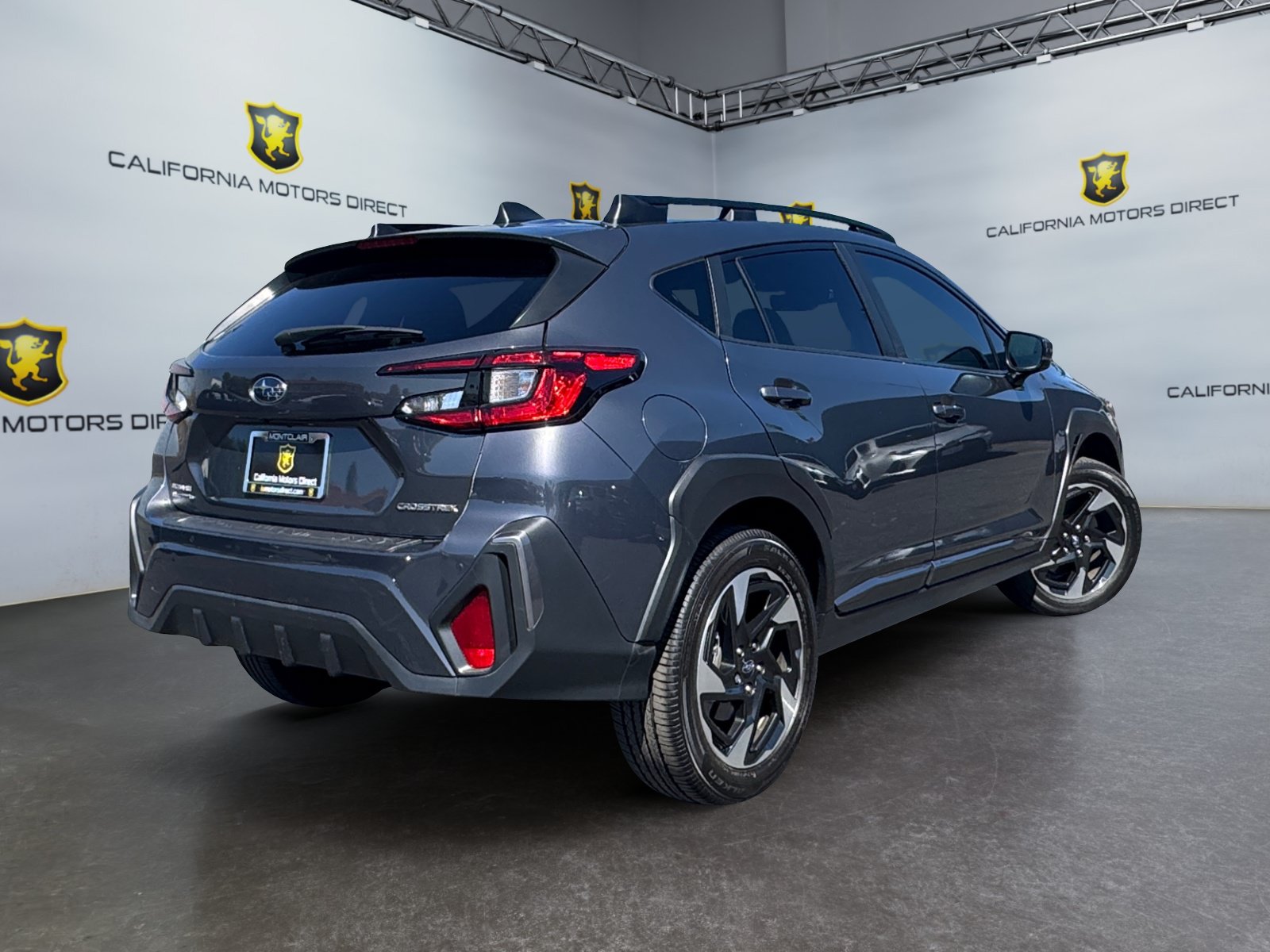 Used 2024 Subaru Crosstrek 2.5i Limited w/ Crosstrek Mirror Package AWD/4WD image 5