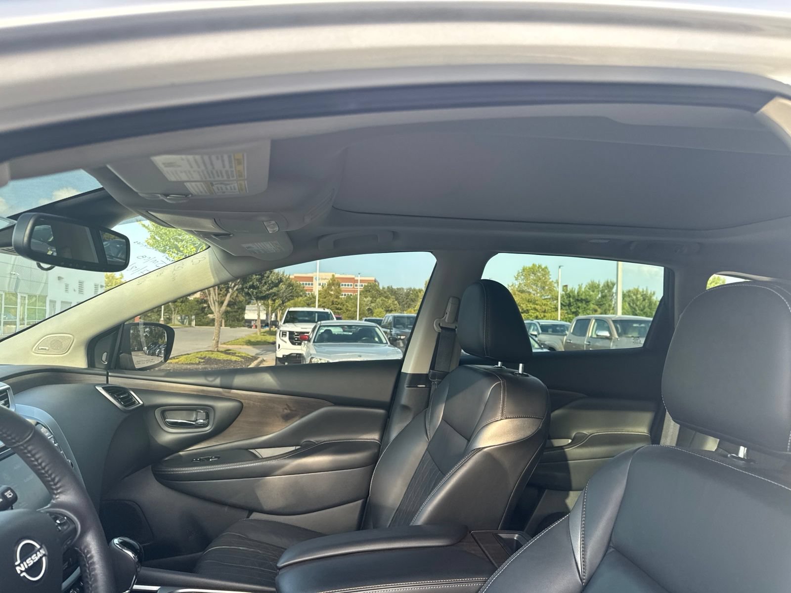 Used 2023 Nissan Murano Platinum w/ Cargo Package AWD/4WD image 10