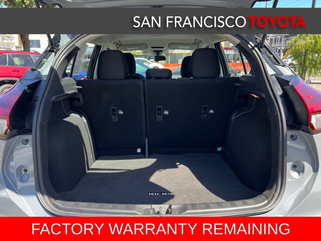 Used 2023 Nissan Kicks SV FWD image 36
