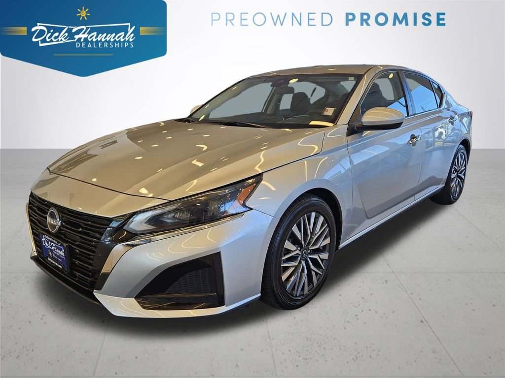 Used 2023 Nissan Altima 2.5 SV video 1