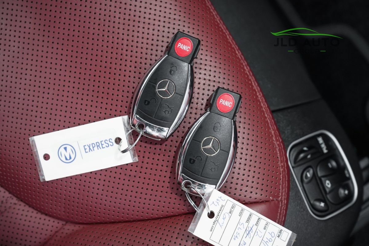Used 2012 Mercedes-Benz SL 550 image 61