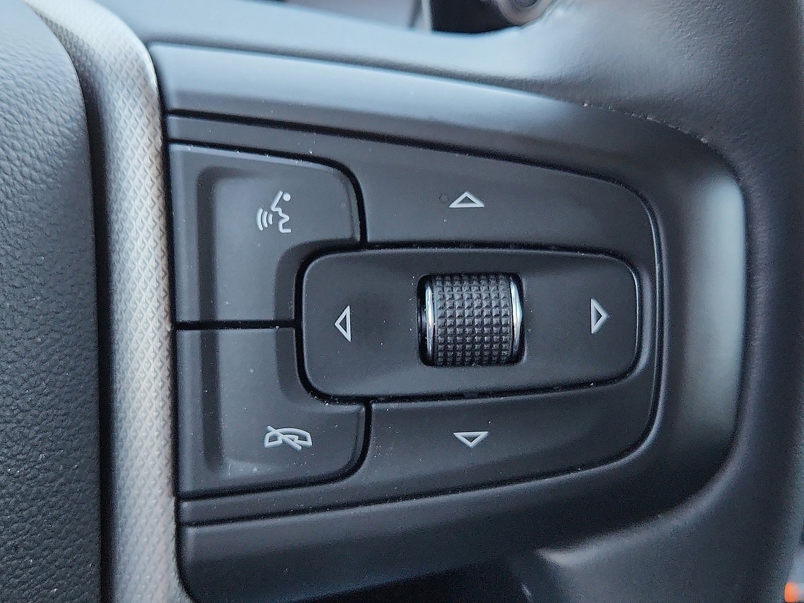 Used 2024 GMC Sierra 1500 Denali w/ Technology Package image 17