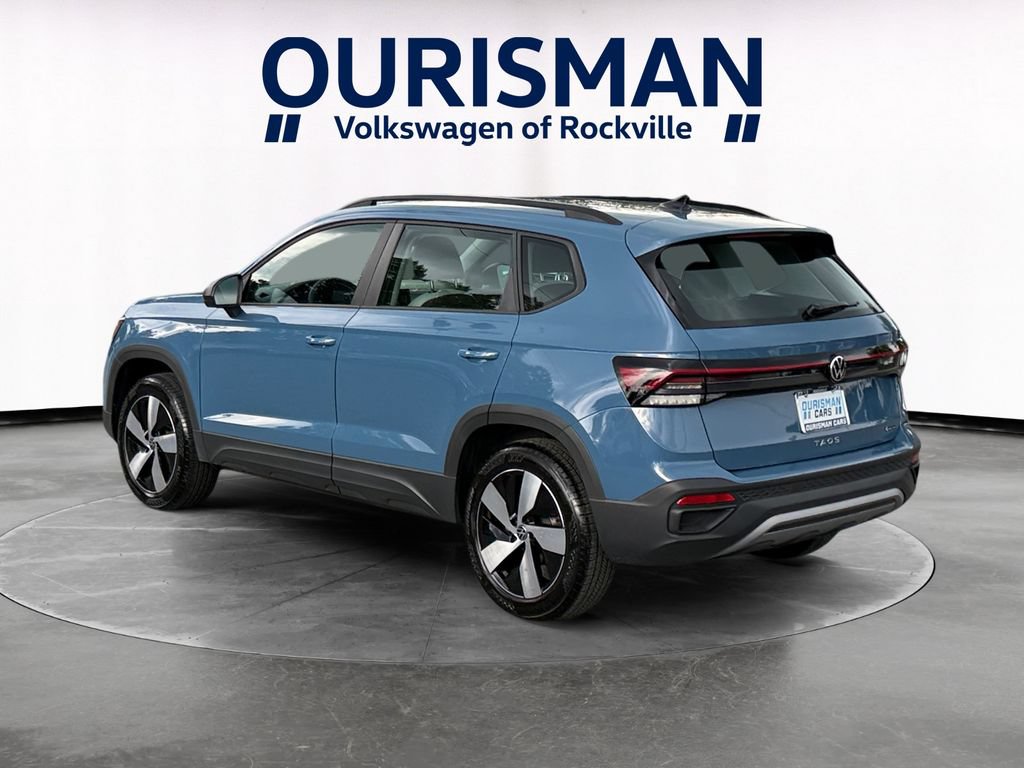 Used 2025 Volkswagen Taos S AWD/4WD image 4
