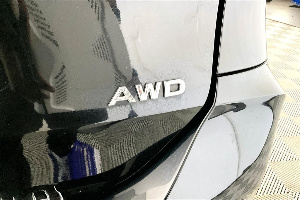 Used 2018 Nissan Rogue S image 14