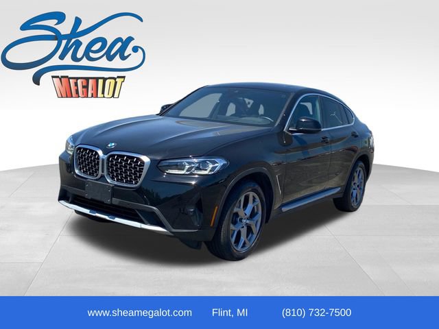Used 2025 BMW X4 xDrive30i AWD/4WD image 1