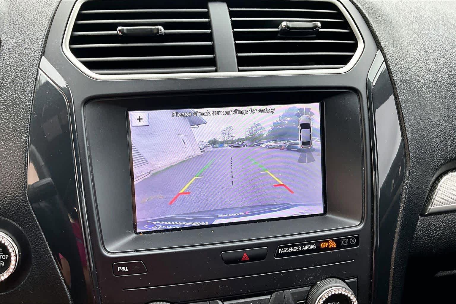 Used 2019 Ford Explorer XLT w/ Equipment Group 202A FWD image 29
