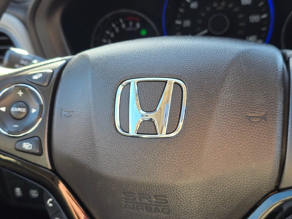 Used 2018 Honda HR-V EX image 33