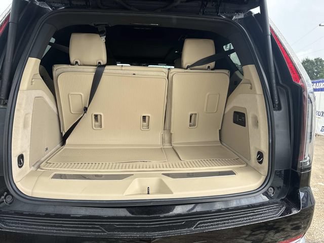 Used 2021 Cadillac Escalade Premium Luxury RWD image 14