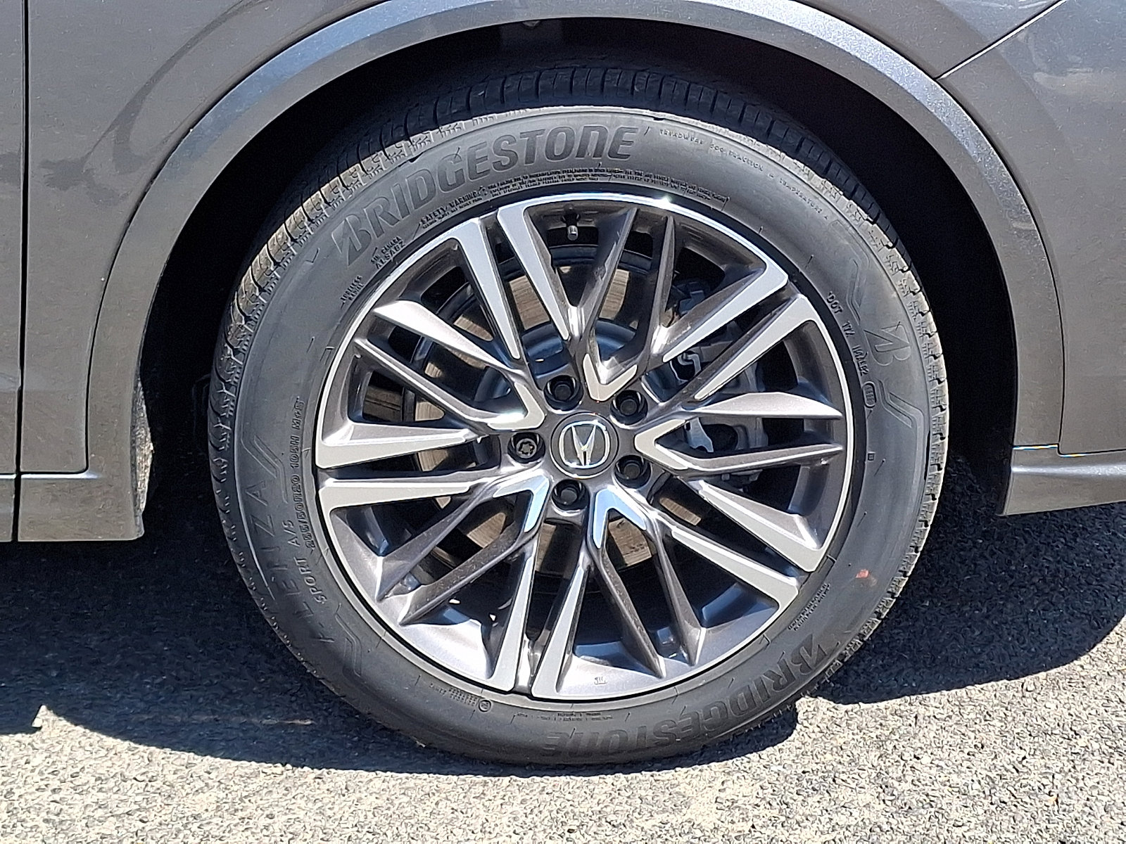 Certified 2026 Acura MDX SH-AWD w/ Advance Package image 8