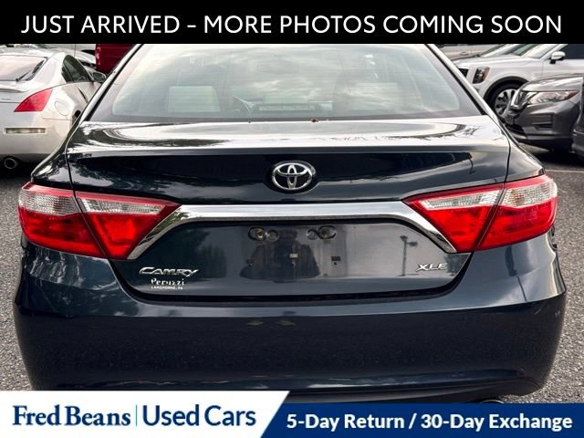 Used 2016 Toyota Camry XLE w/ Moonroof Package FWD image 6