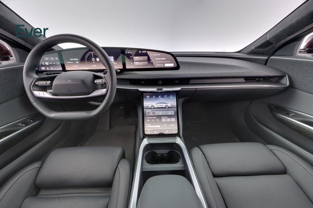 Used 2024 Lucid Air Touring AWD/4WD image 24