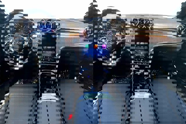 Certified 2025 Mercedes-Benz C 300 4MATIC Sedan image 10