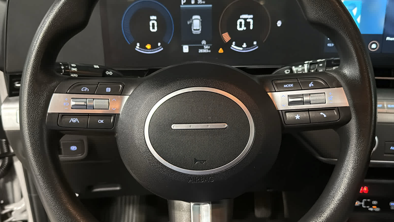 Used 2024 Hyundai Kona SE AWD/4WD image 11