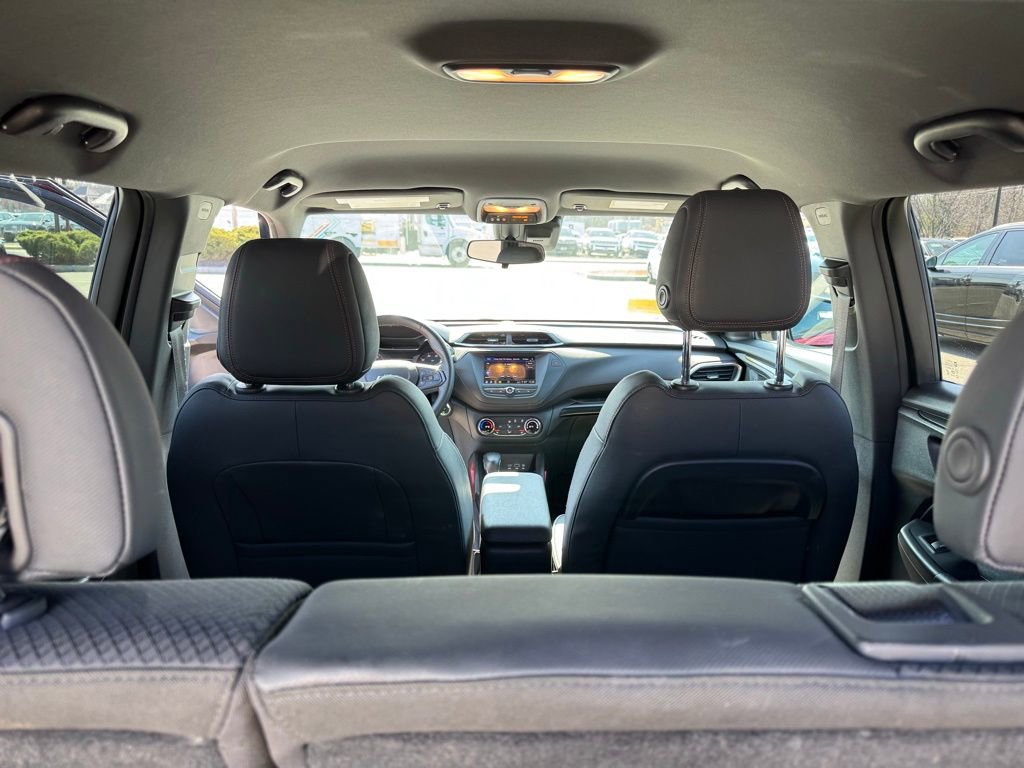 Used 2023 Chevrolet TrailBlazer RS image 35