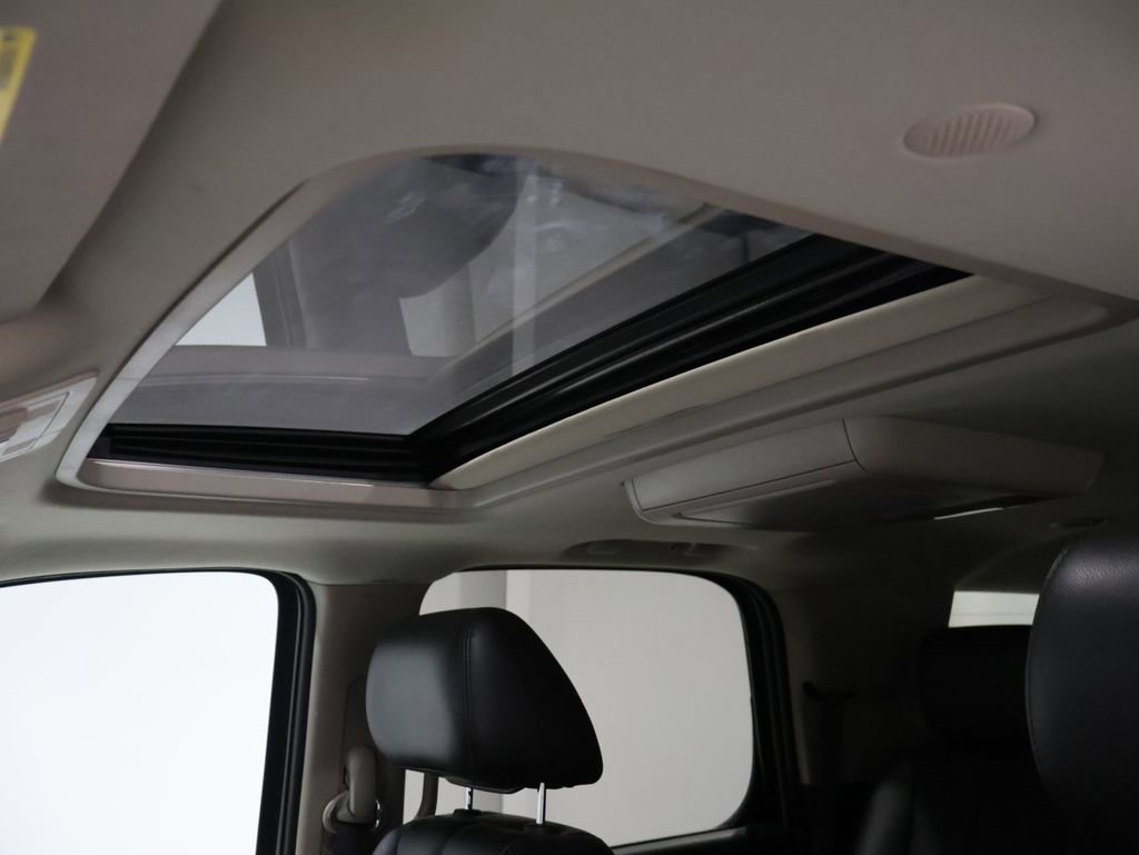 Used 2013 Chevrolet Tahoe LT w/ Luxury Package image 10