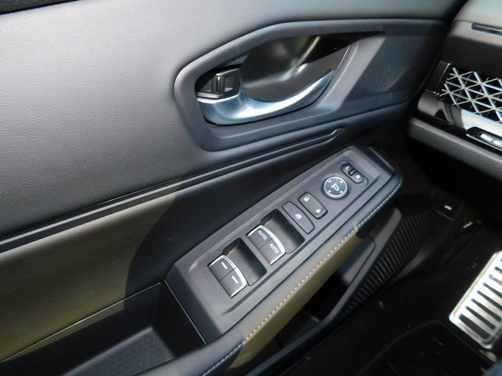 New 2025 Honda Accord Sport image 21