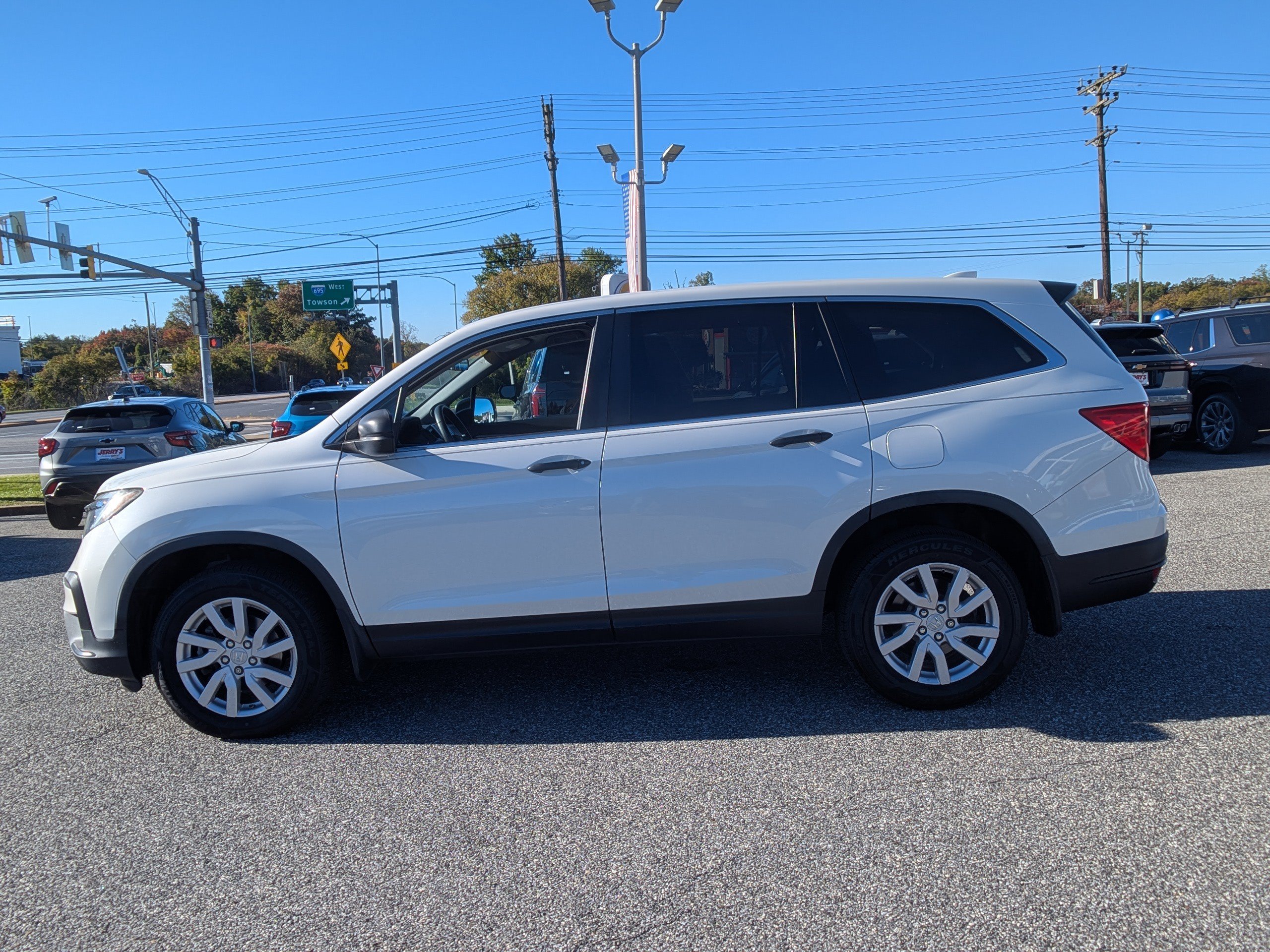 Used 2019 Honda Pilot LX image 5