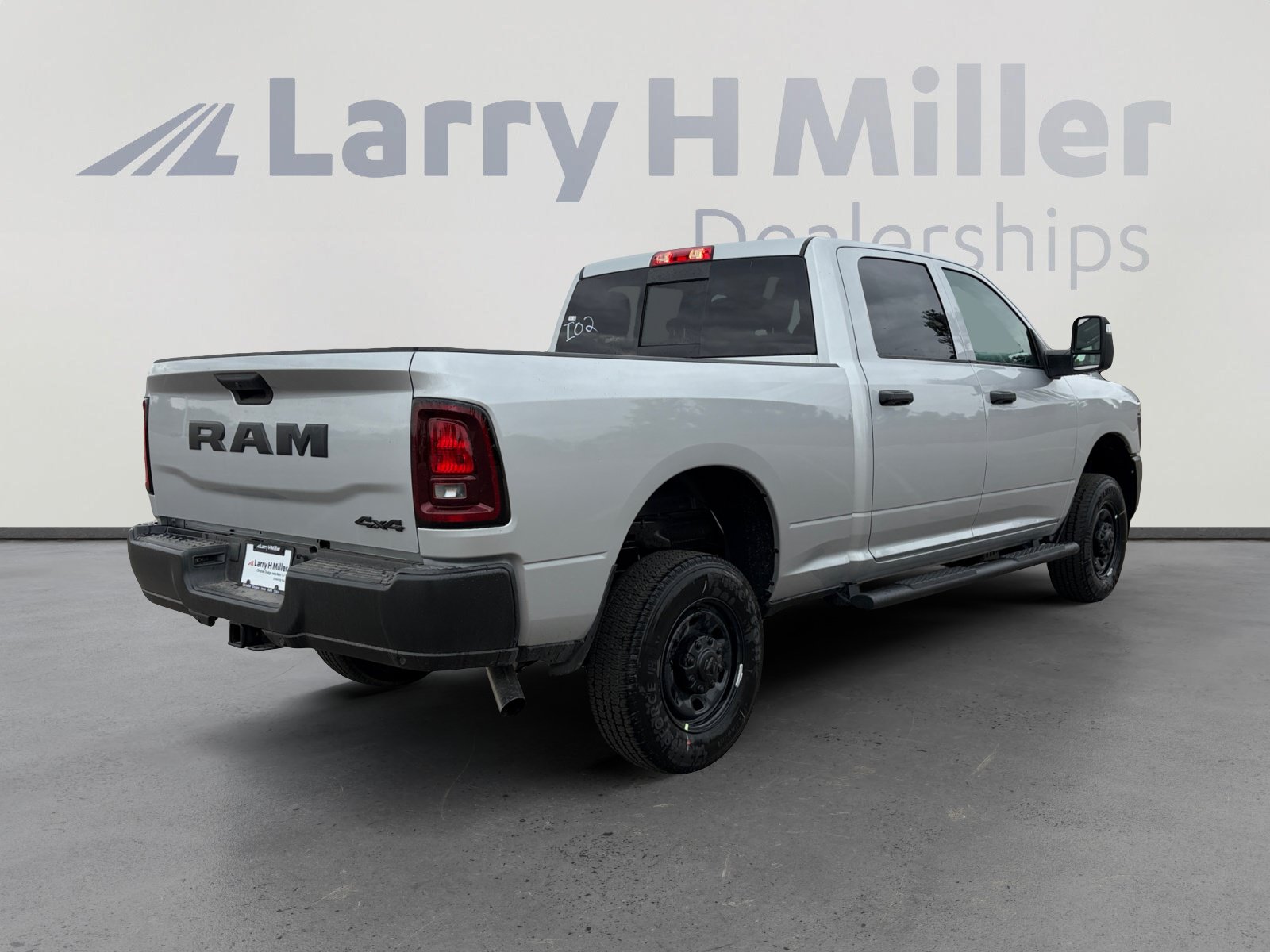 New 2026 RAM 2500 Tradesman AWD/4WD image 6