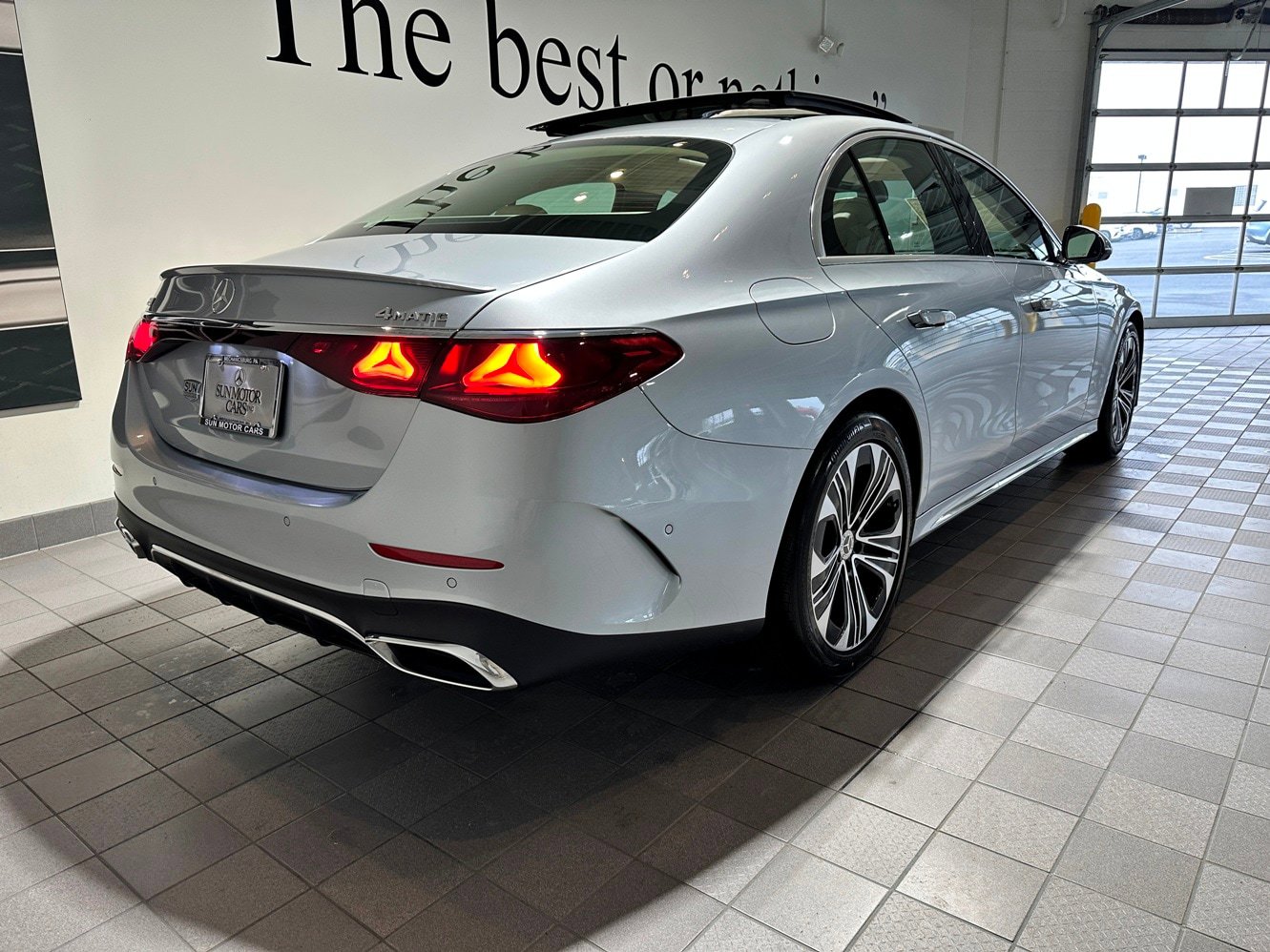 New 2026 Mercedes-Benz E 350 4MATIC Sedan image 4