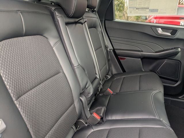 New 2026 Ford Escape SE image 68