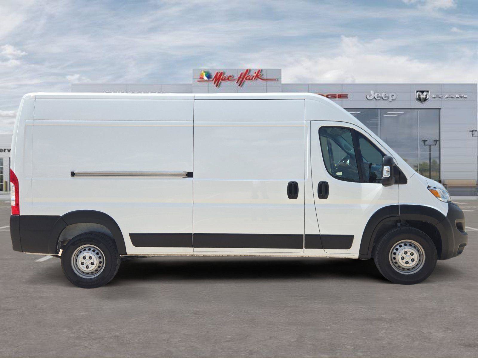 Used 2025 RAM ProMaster 2500 w/ Convenience Group FWD image 6