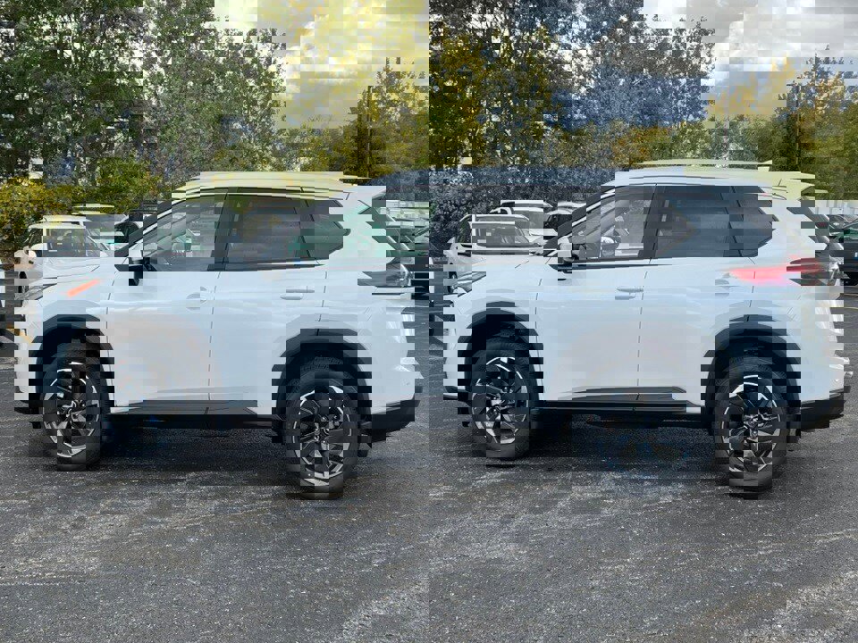 New 2026 Nissan Rogue SV image 44