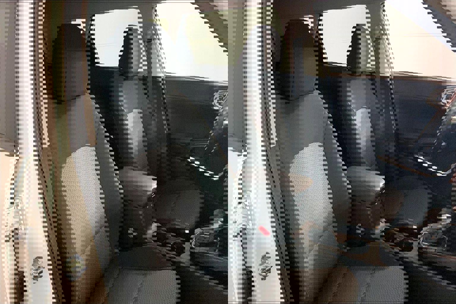 Used 2023 Kia Soul LX image 7