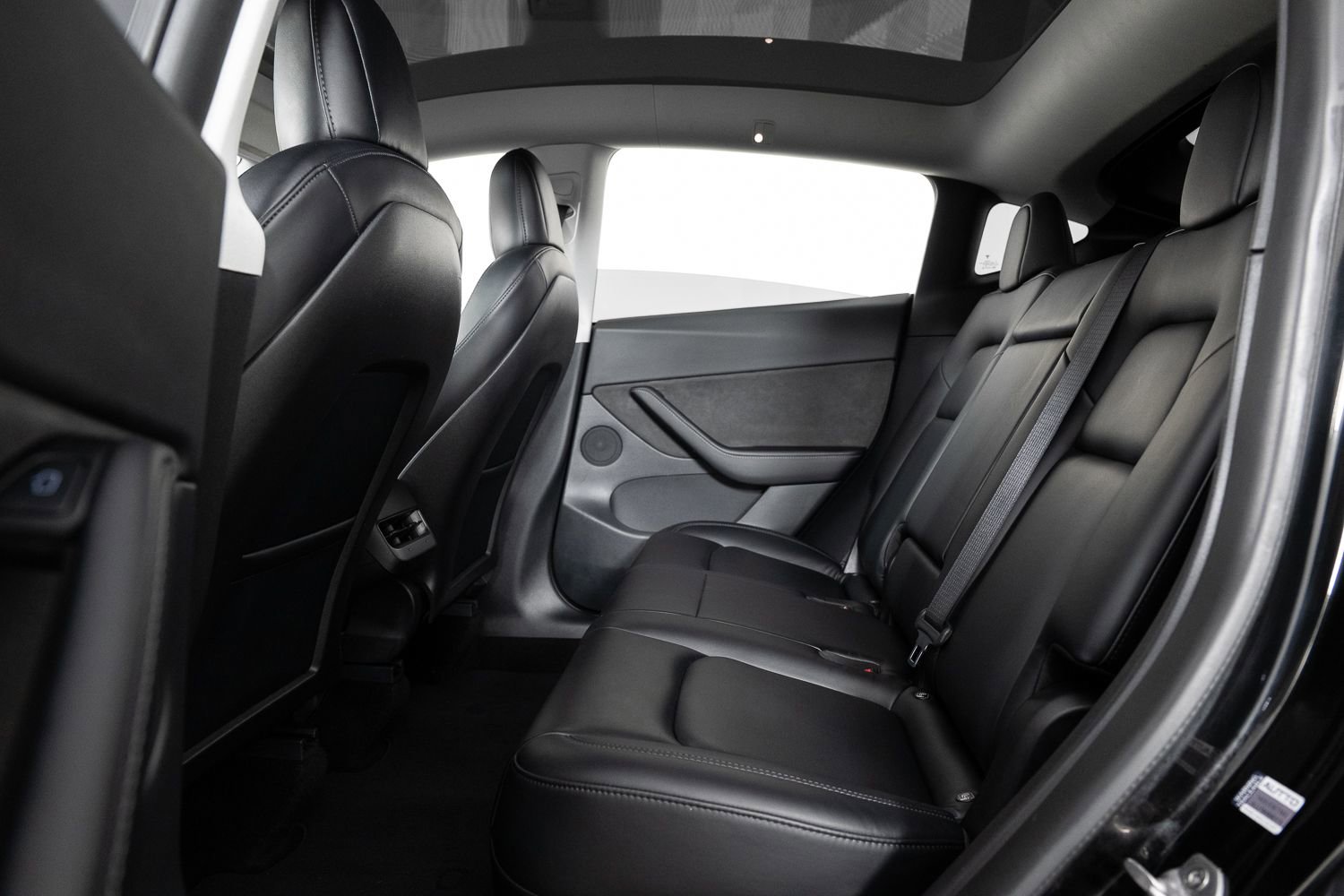 Used 2021 Tesla Model Y Performance image 19