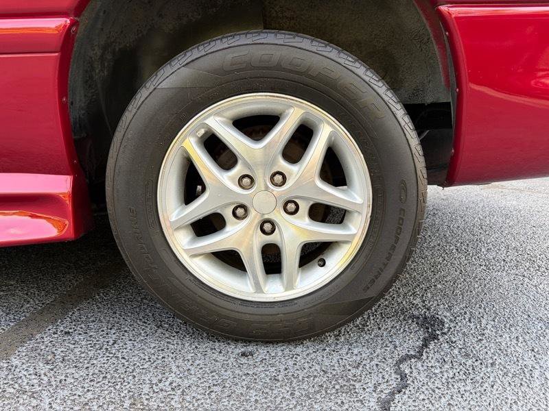 Used 1999 Dodge Grand Caravan SE FWD image 13