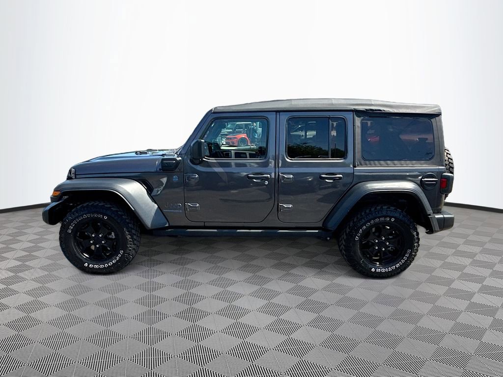 Used 2023 Jeep Wrangler Unlimited w/ Cold Weather Group image 9