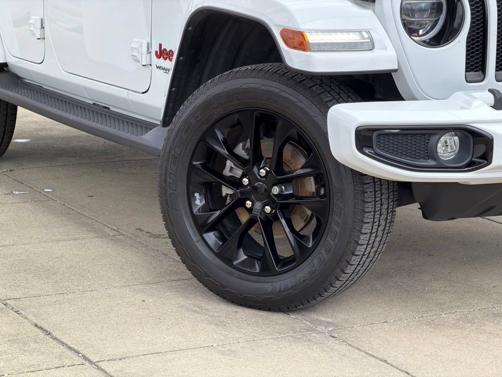 Used 2022 Jeep Wrangler Unlimited Sahara AWD/4WD image 10