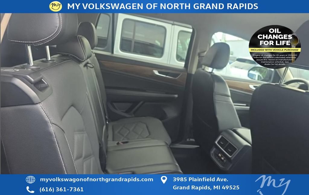 Certified 2024 Volkswagen Atlas SE AWD/4WD image 11