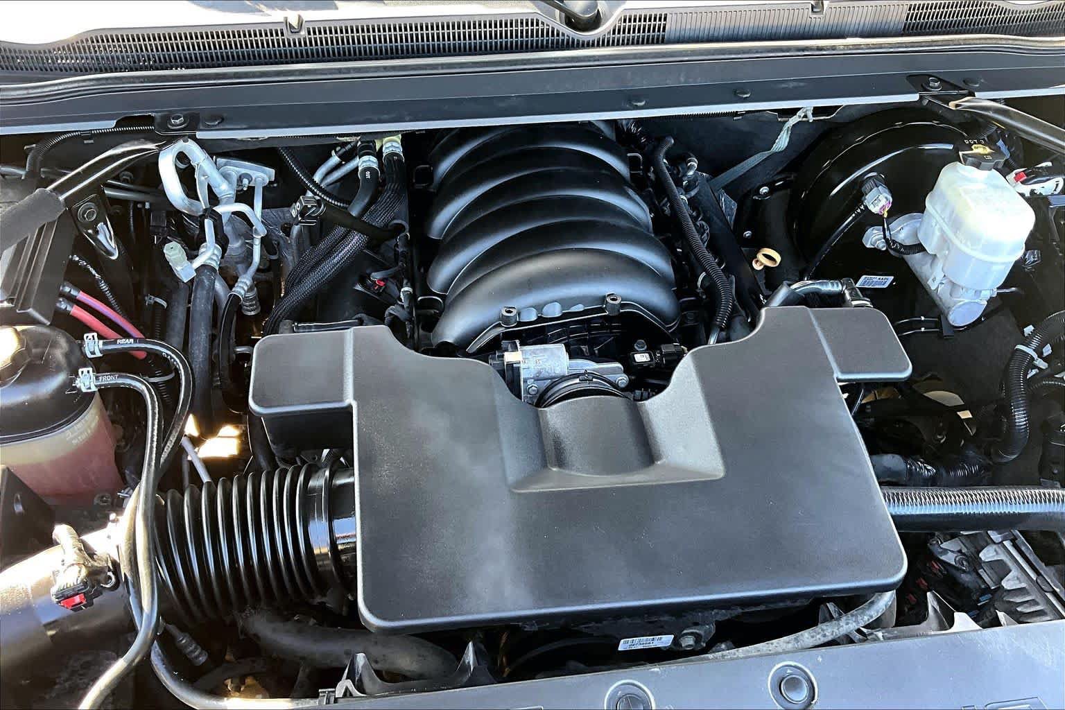 Used 2019 Chevrolet Tahoe LT AWD/4WD image 33