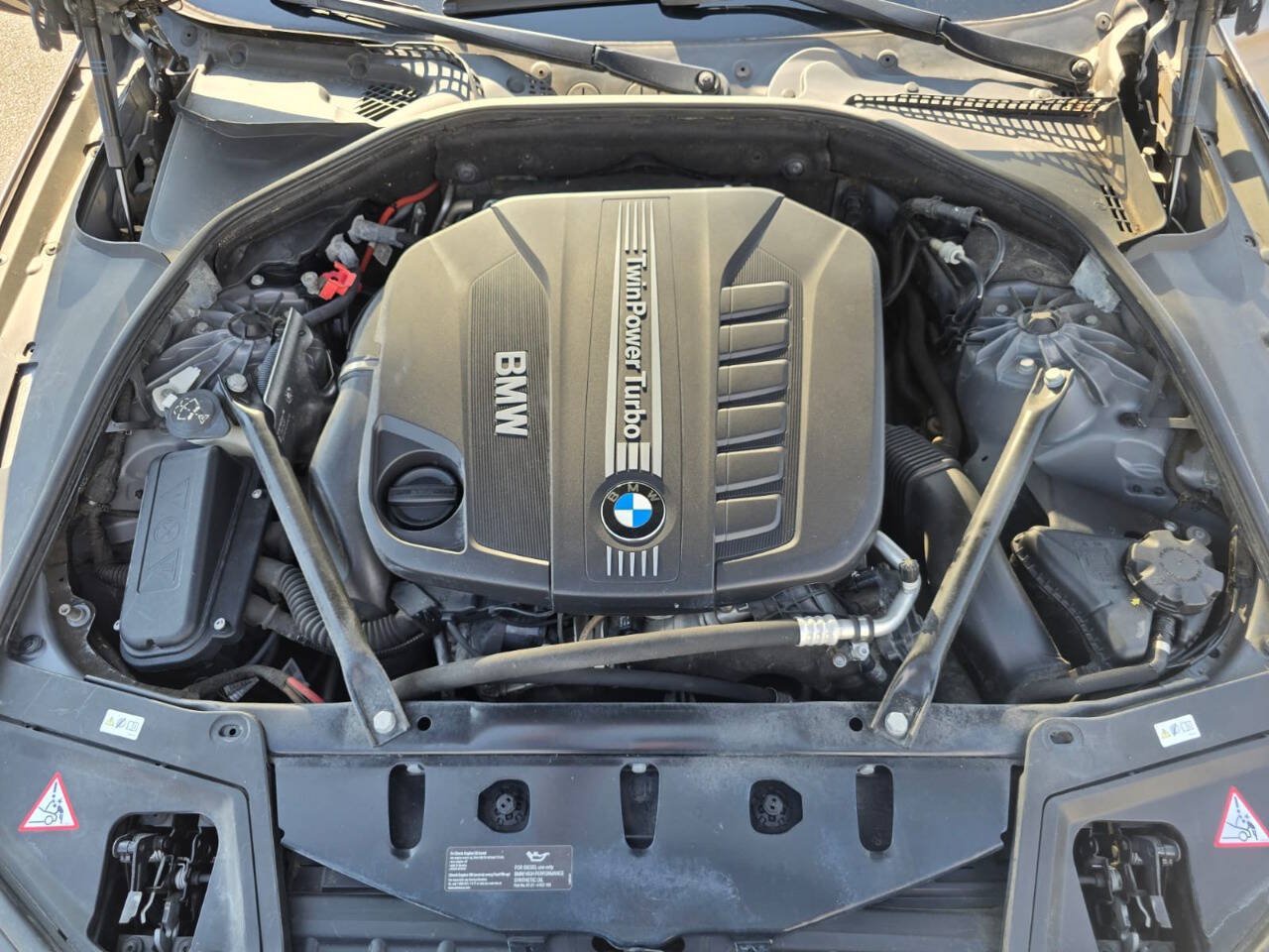 Used 2014 BMW 535d Sedan RWD image 47