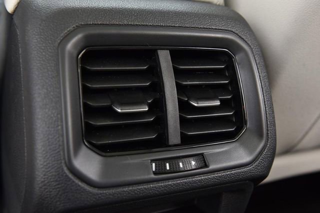New 2026 Volkswagen Taos SE AWD/4WD image 24