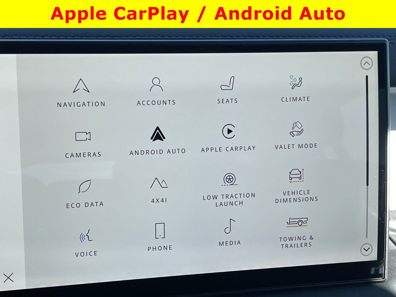 Used 2025 Land Rover Defender 110 S image 12