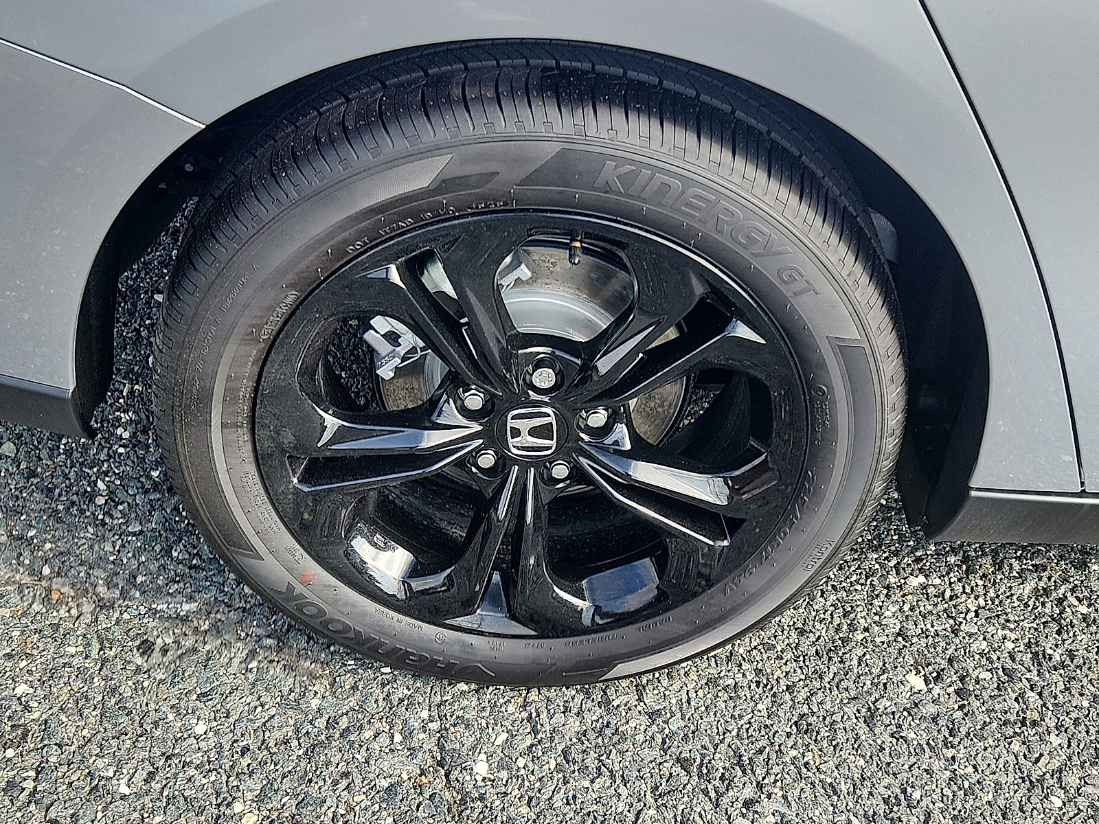 New 2025 Honda Accord SE image 5