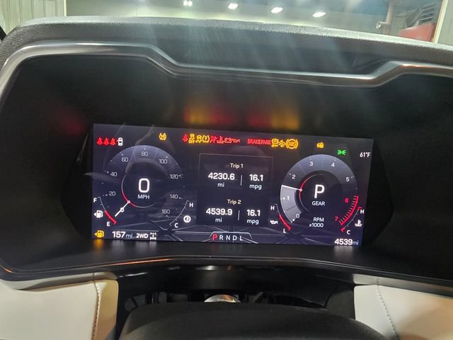 Used 2025 GMC Canyon AT4 w/ AT4X Package AWD/4WD image 8