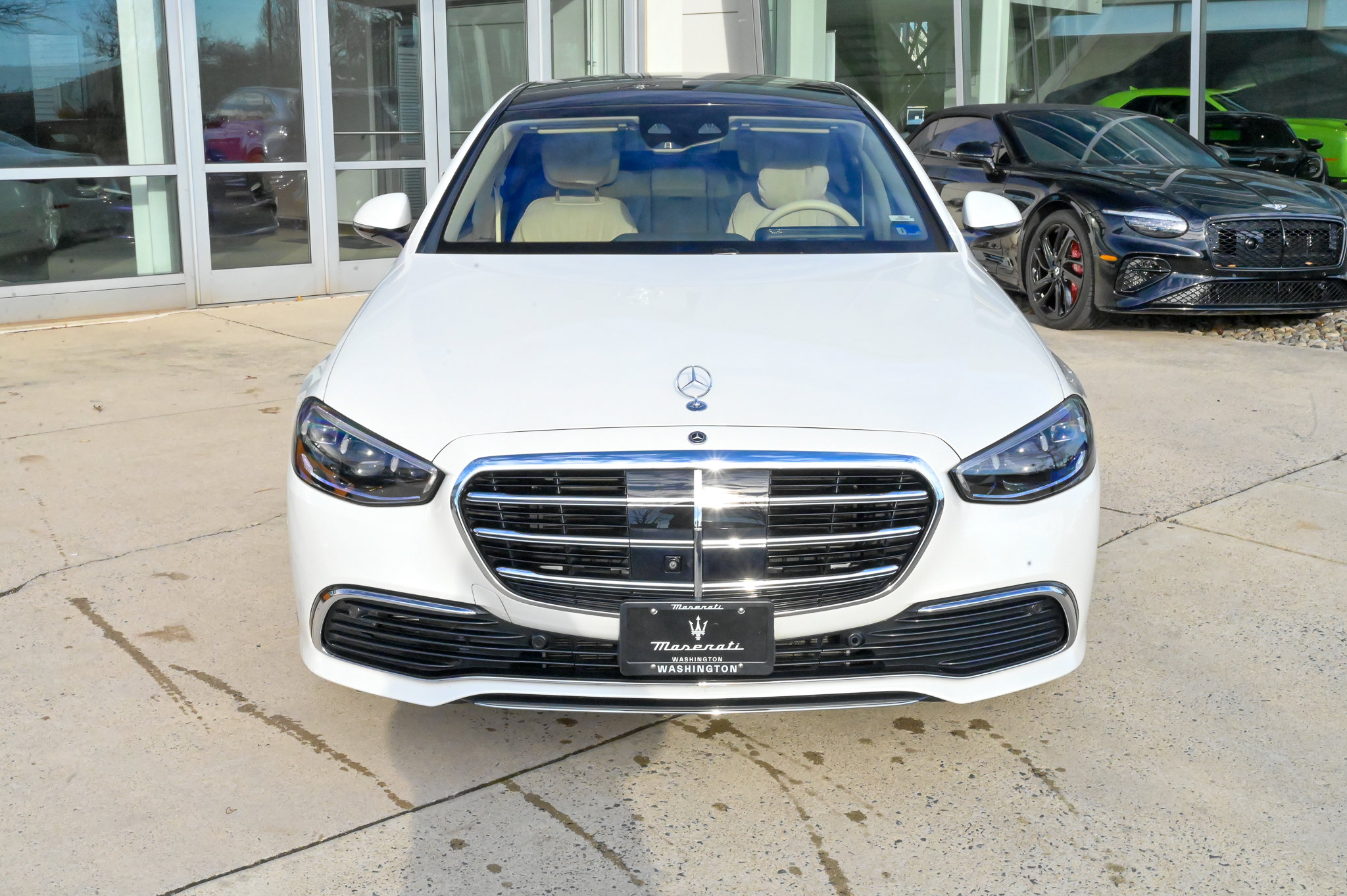 Used 2022 Mercedes-Benz S 580 4MATIC Sedan image 2