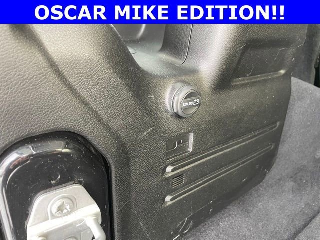 Used 2023 Jeep Wrangler Sport S image 9