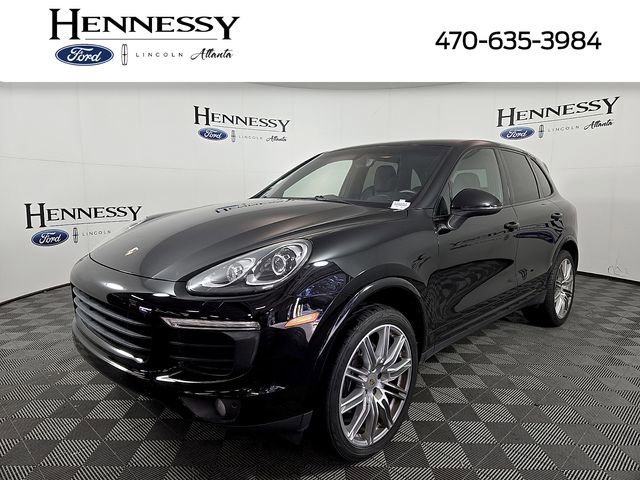 Used 2017 Porsche Cayenne Platinum Edition image 1
