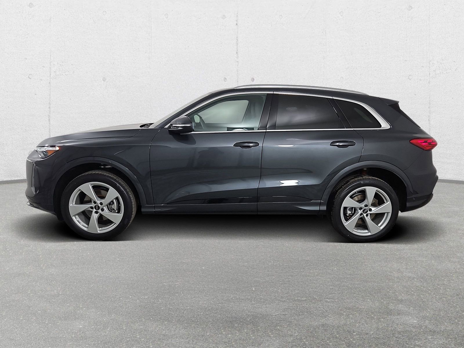 New 2026 Audi Q5 Premium Plus AWD/4WD image 4