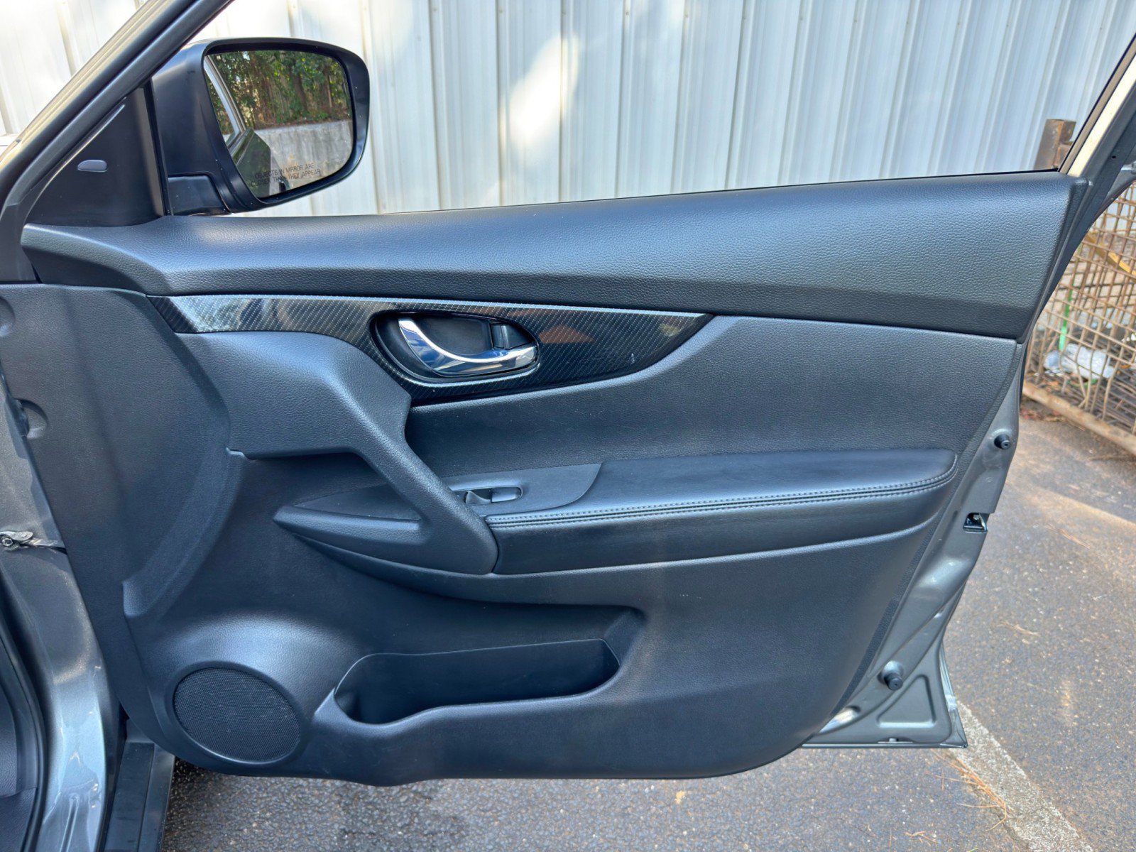 Used 2018 Nissan Rogue SL AWD/4WD image 43