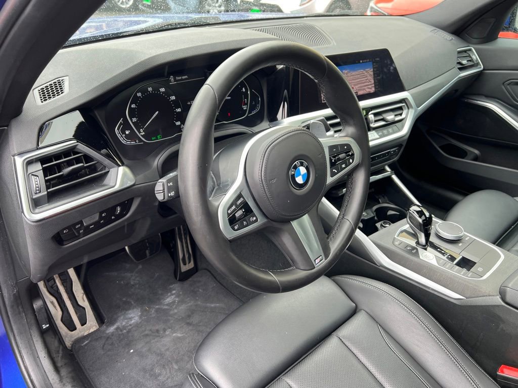 Used 2022 BMW 330i Sedan w/ M Sport Package image 14