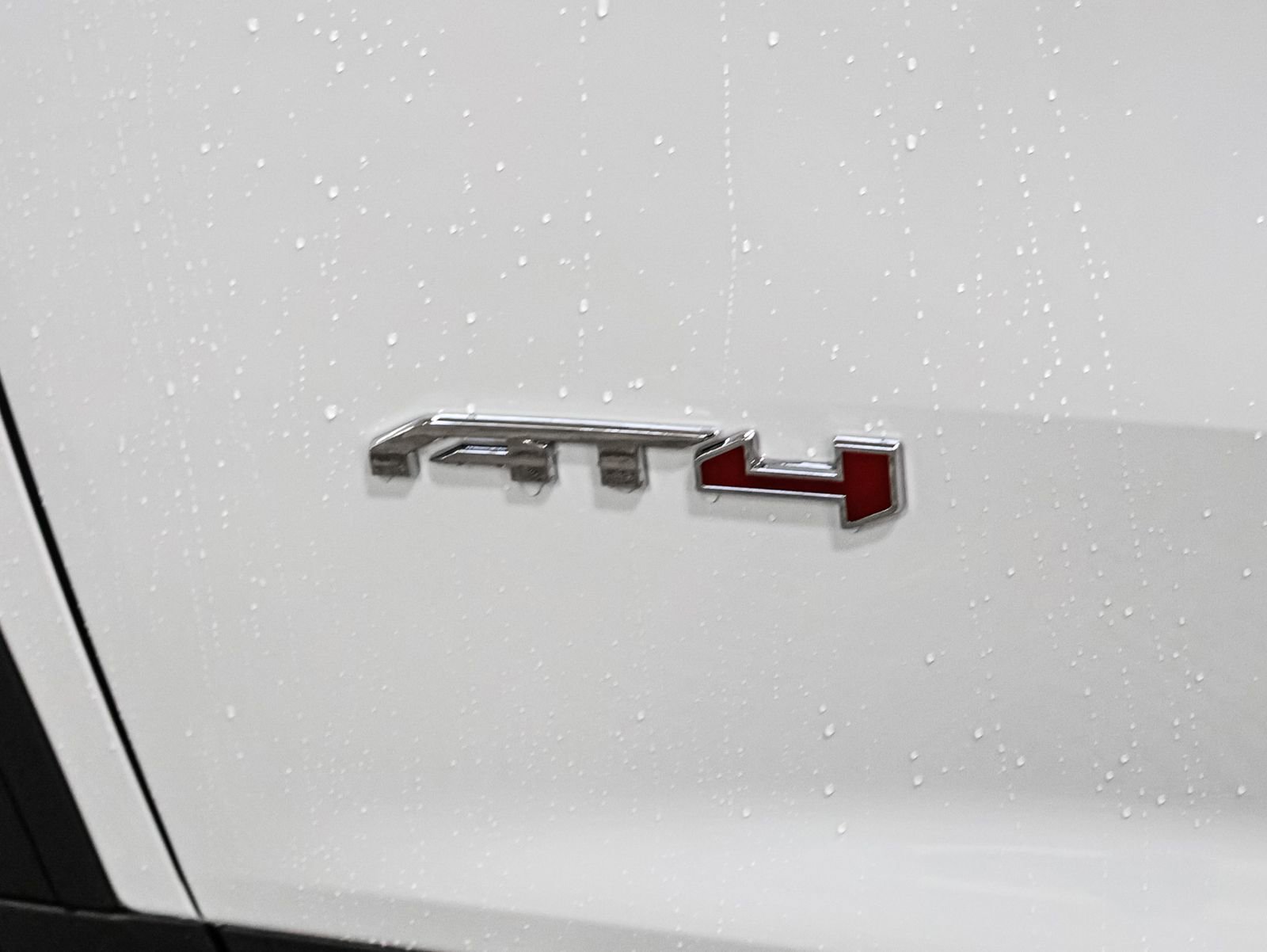 New 2026 GMC Acadia AT4 w/ LPO, Floor Liner Package image 18