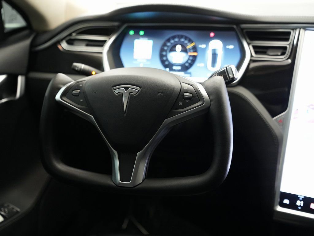 Used 2014 Tesla Model S 60 image 11