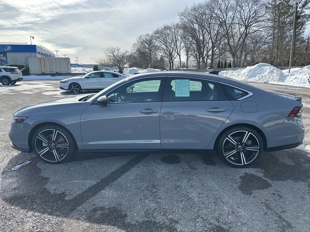 Used 2023 Honda Accord Sport image 7