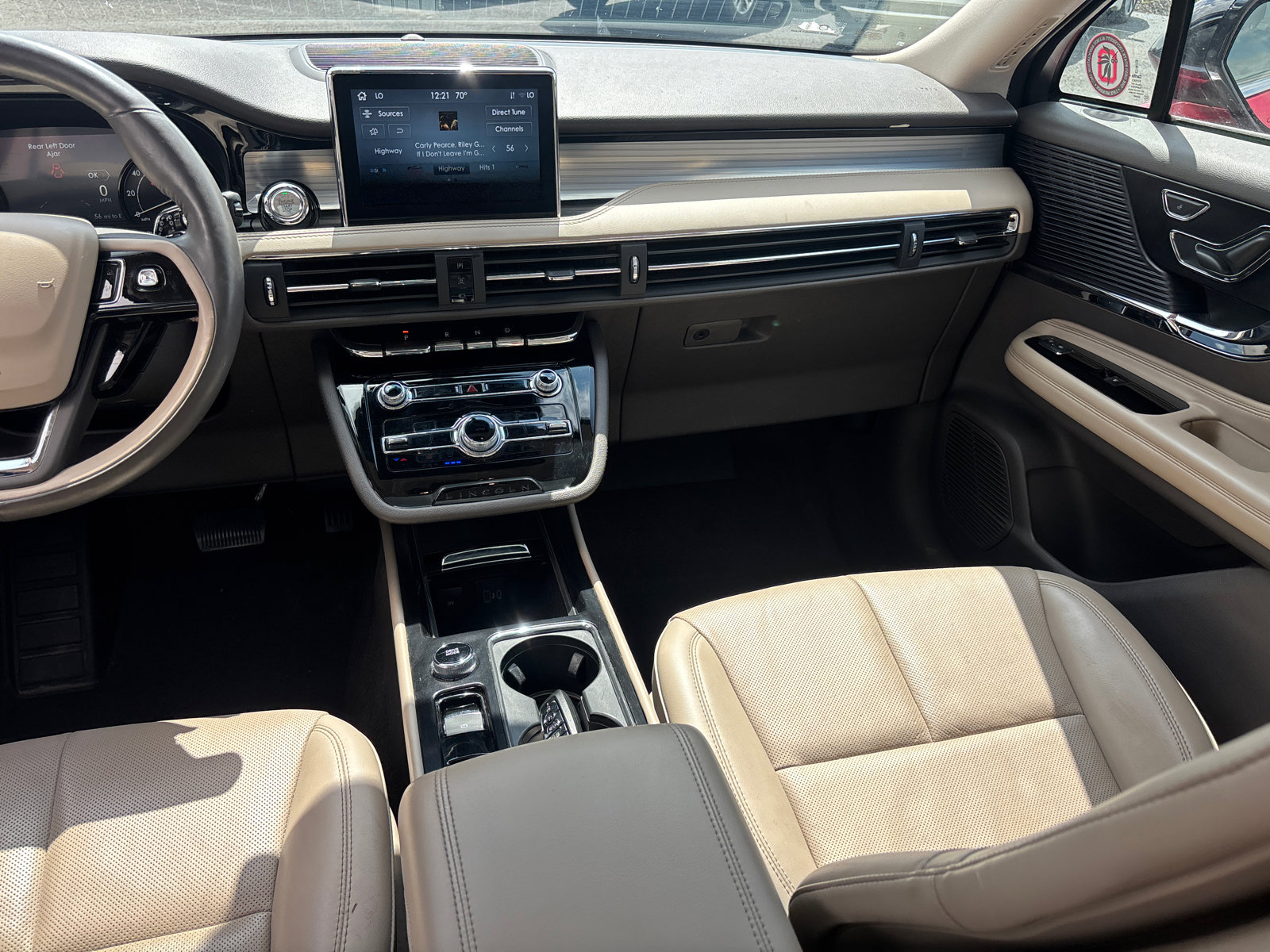 Used 2022 Lincoln Corsair AWD w/ Premium Package image 30