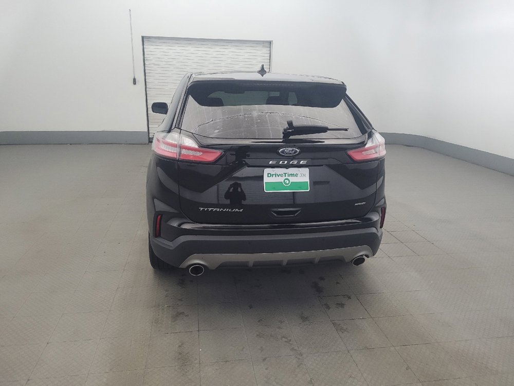 Used 2023 Ford Edge Titanium AWD/4WD image 6